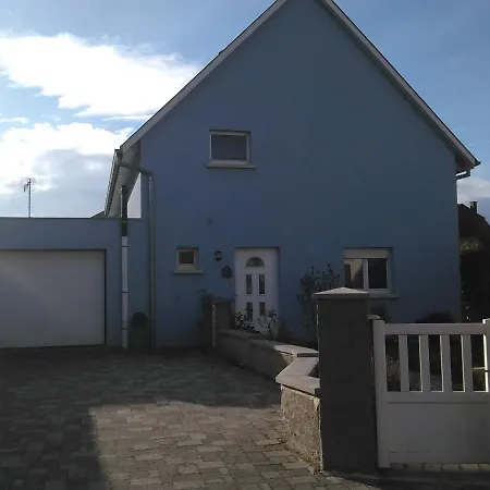 Bed & Breakfast La Maison Bleue