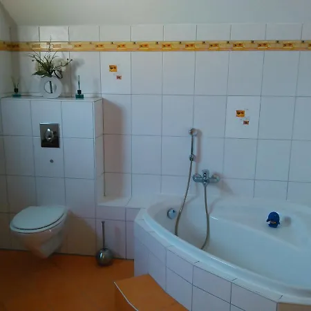 Bed & Breakfast La Maison Bleue *